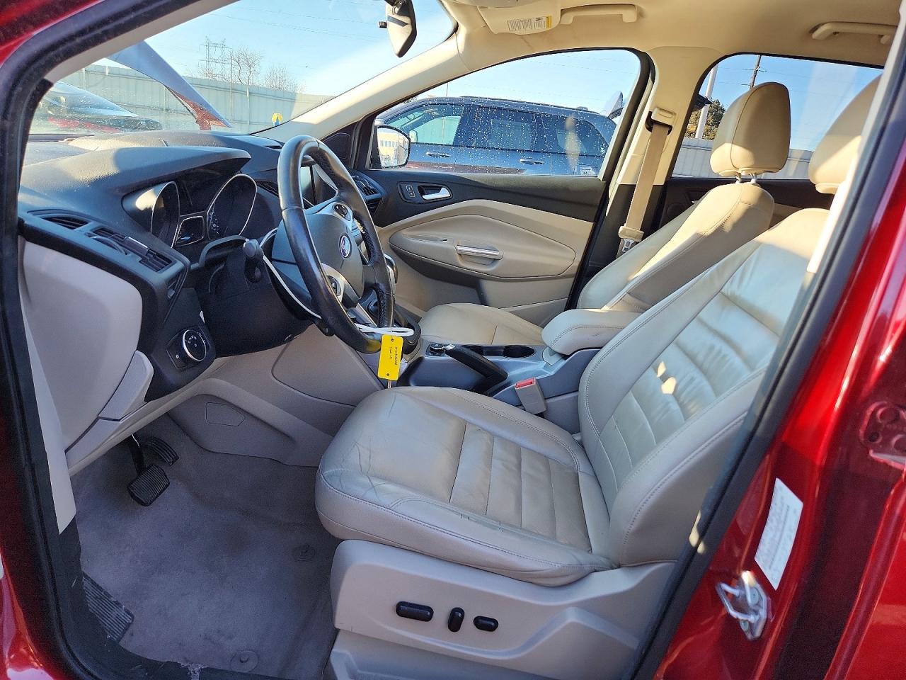 2015 FORD ESCAPE SE photo 7