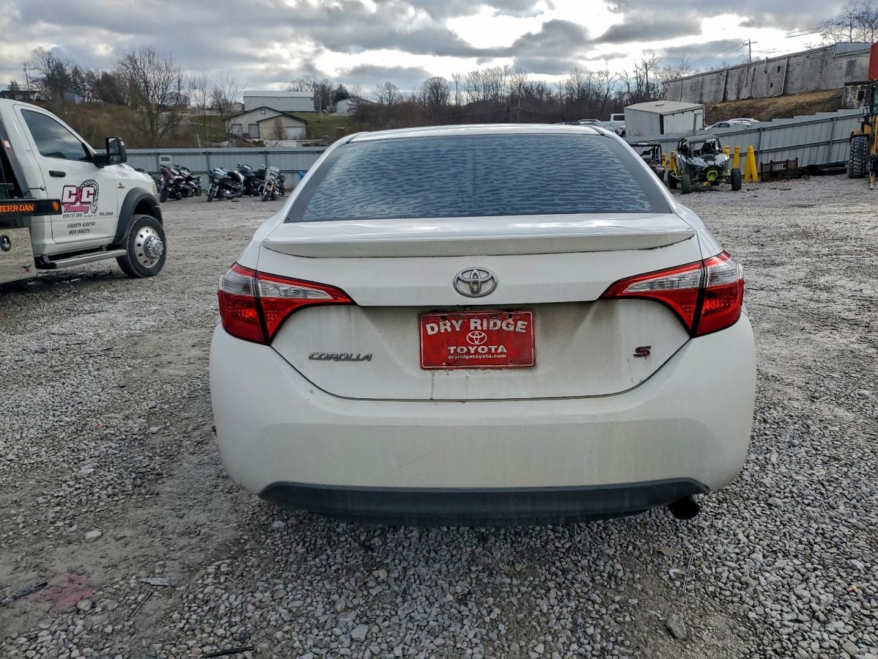 2014 TOYOTA COROLLA L photo 6