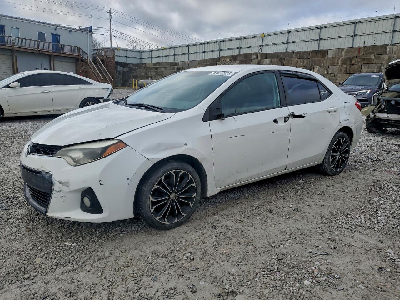 2014 TOYOTA COROLLA