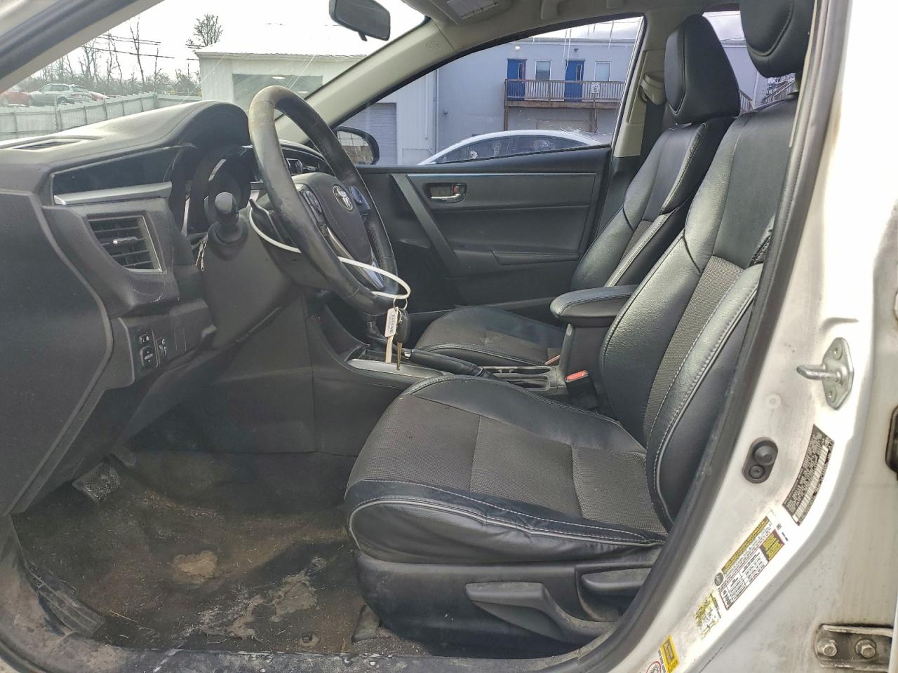 2014 TOYOTA COROLLA L photo 7