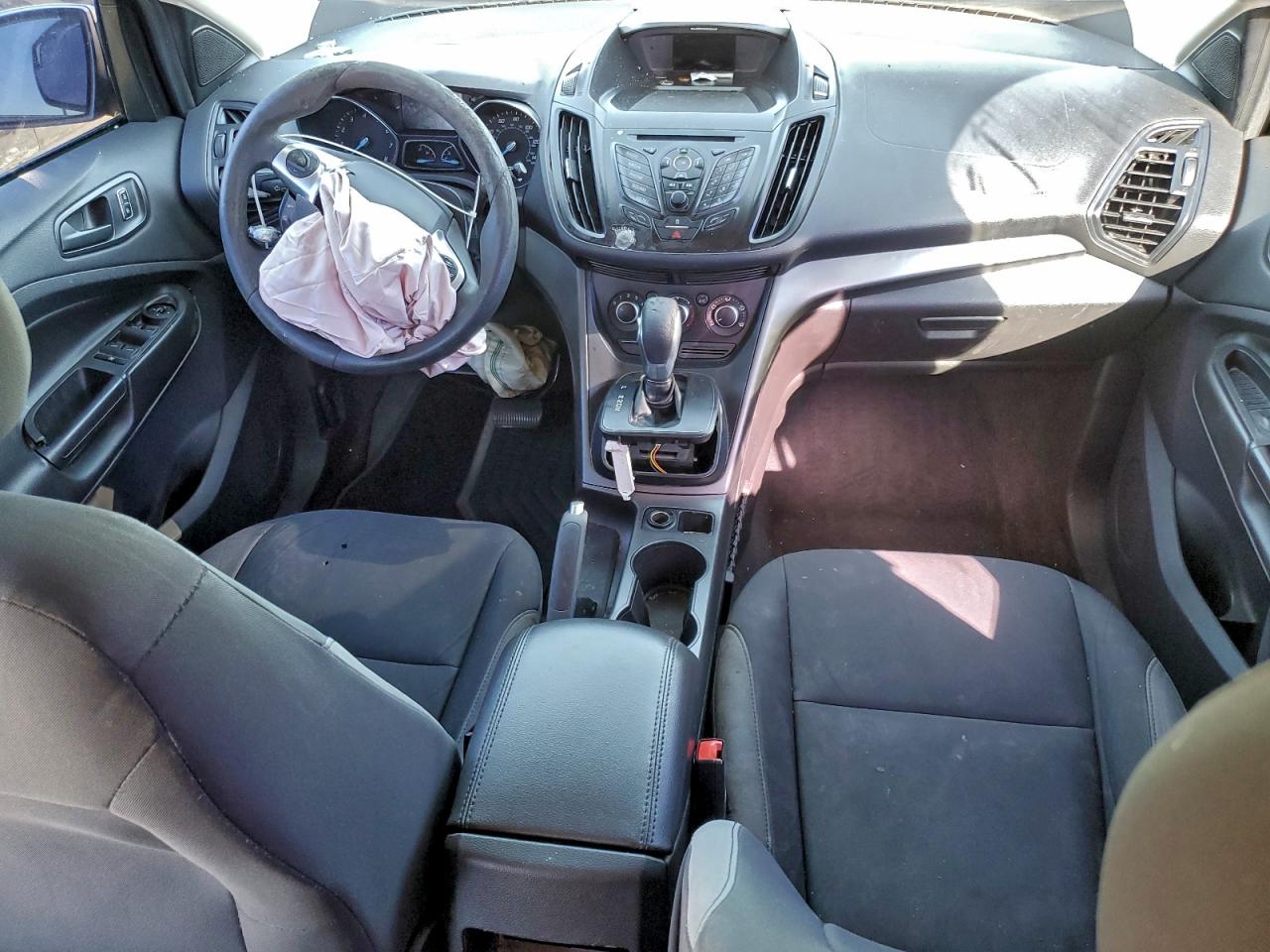 2016 FORD ESCAPE S photo 15