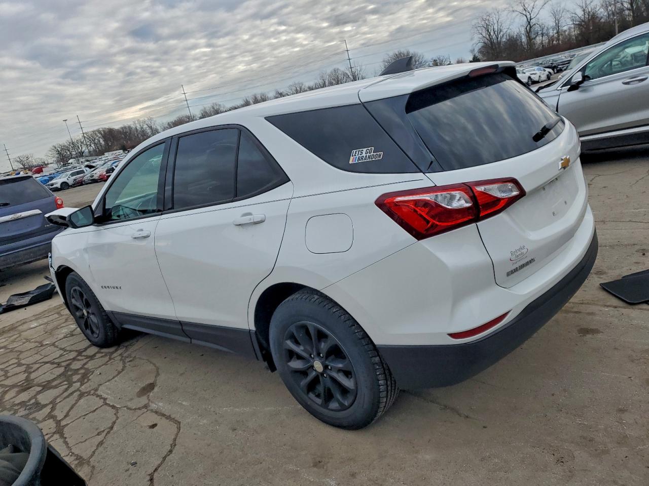 2019 CHEVROLET EQUINOX LS photo 3