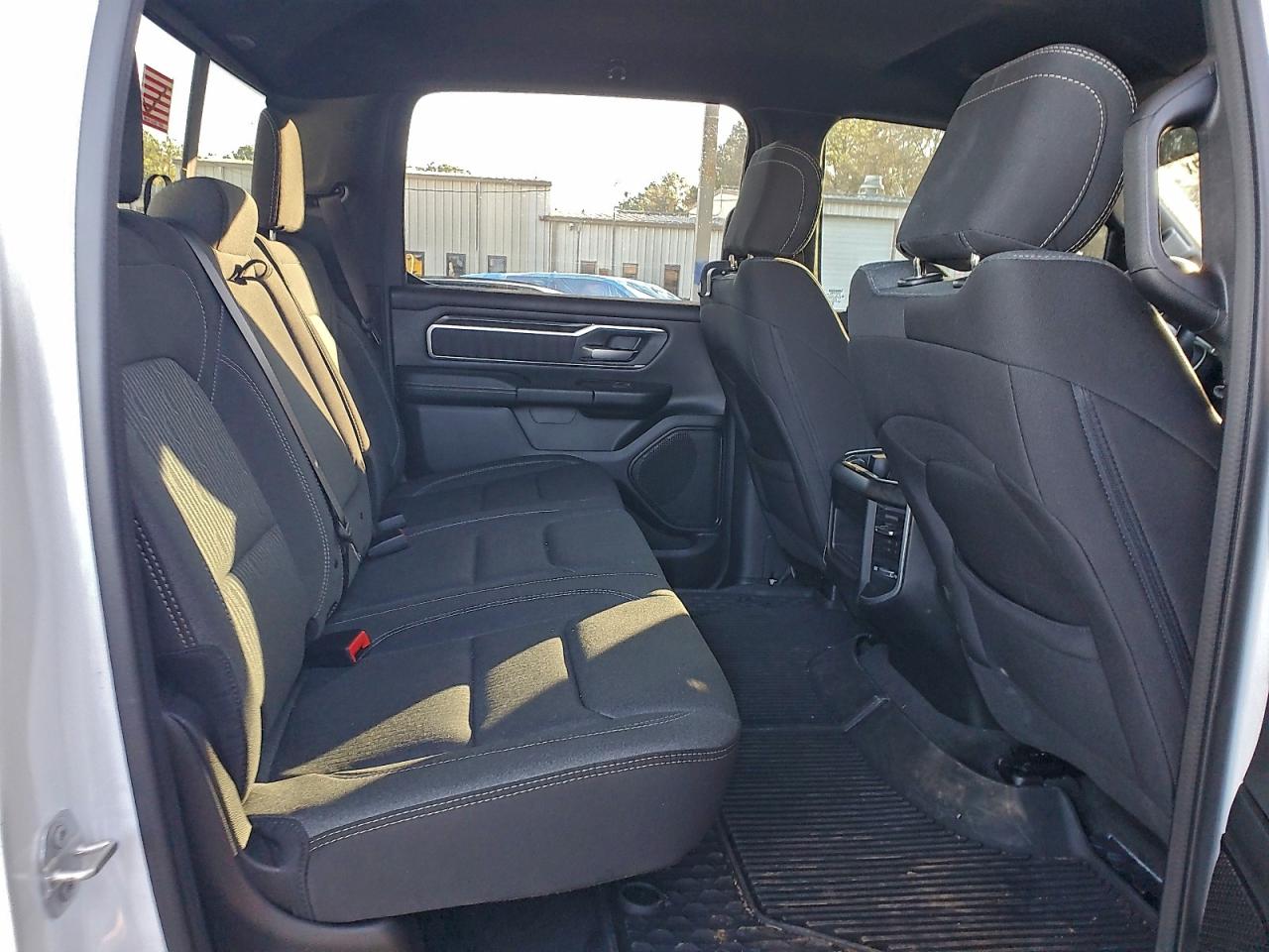 2023 RAM 1500 BIG HORN/LONE STAR photo 10