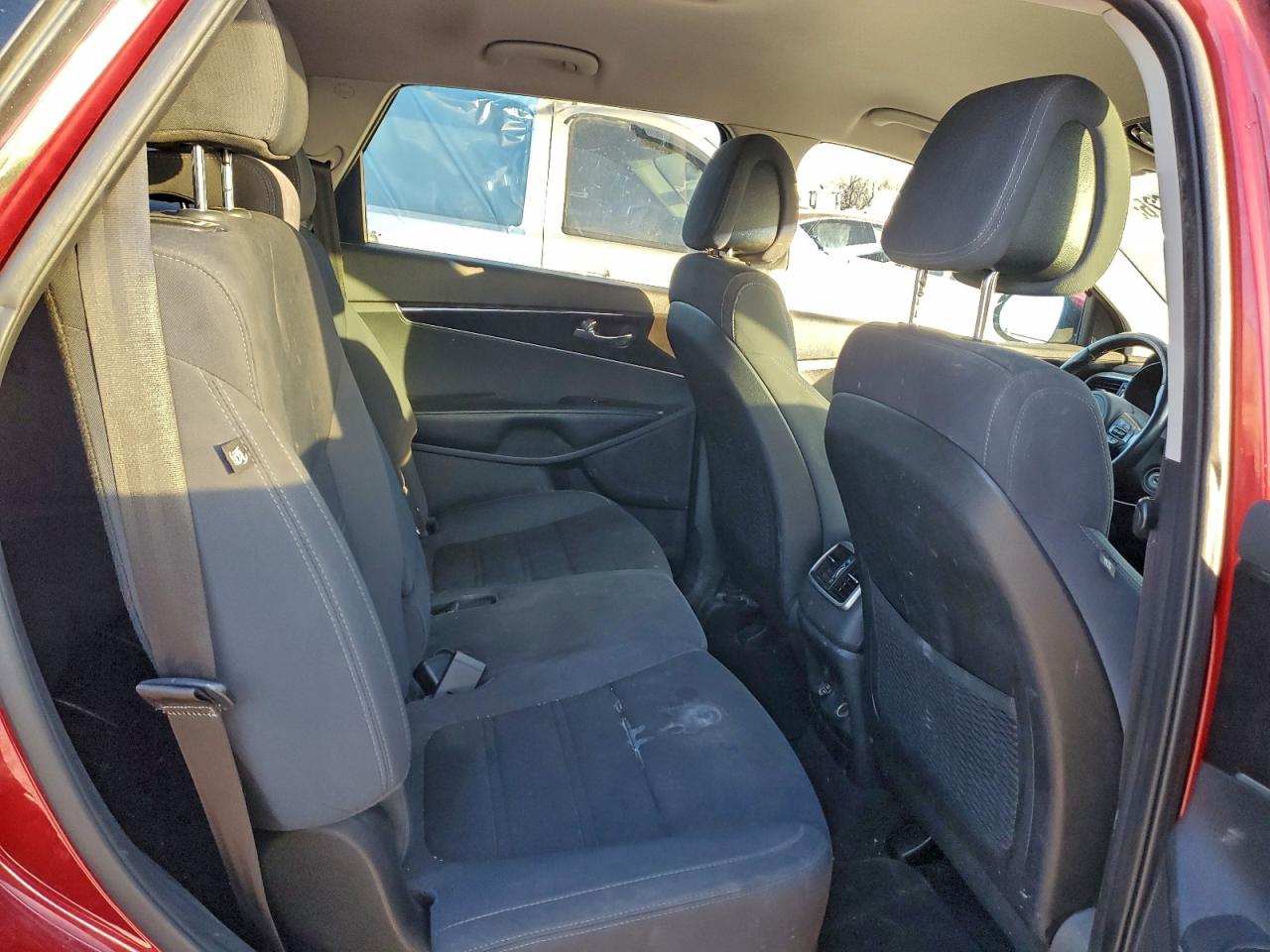 2016 KIA SORENTO LX photo 11