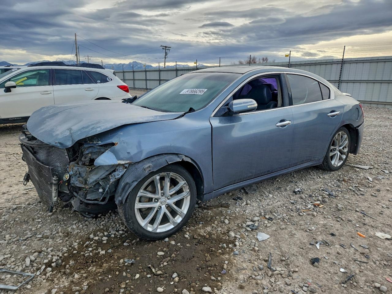 2011 NISSAN MAXIMA