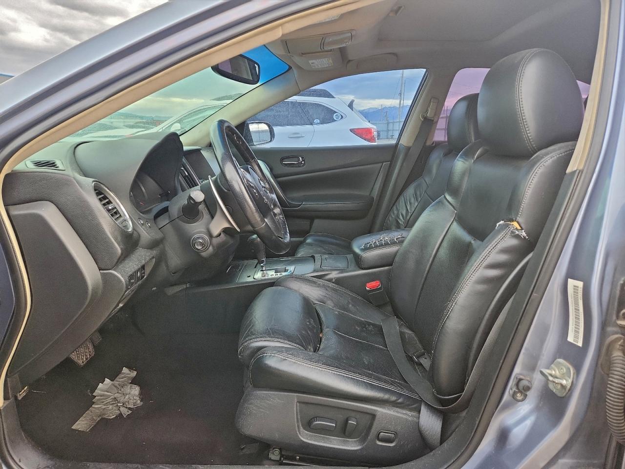 2011 NISSAN MAXIMA S photo 7