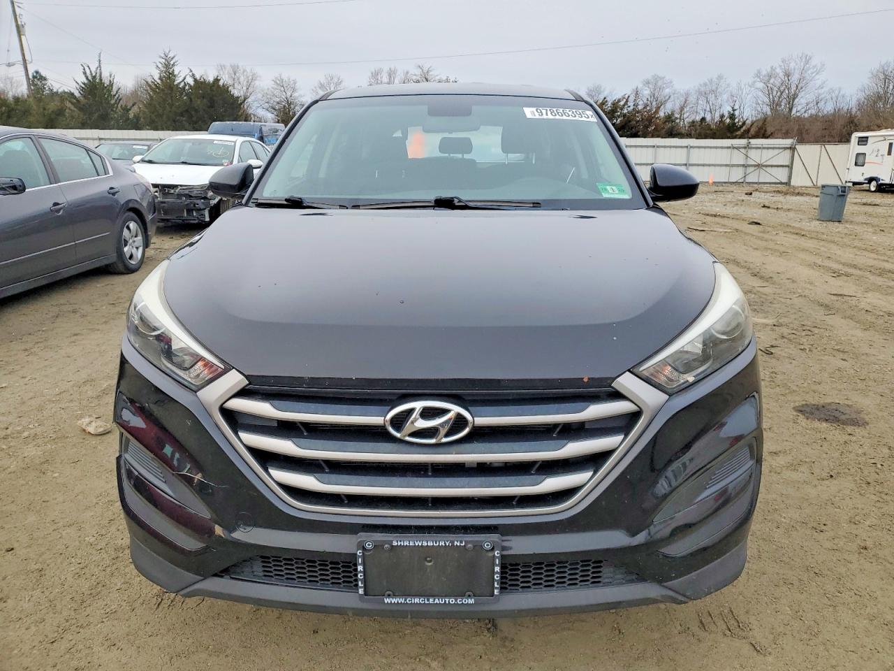 2018 HYUNDAI TUCSON SE photo 9