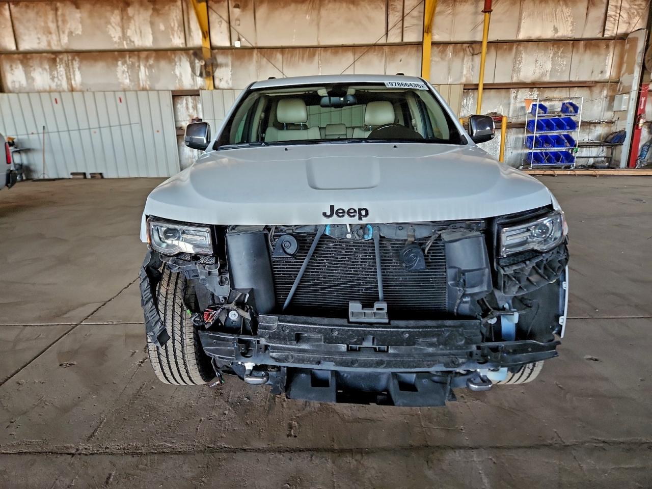 2014 JEEP GRAND CHEROKEE OVERLAND photo 9
