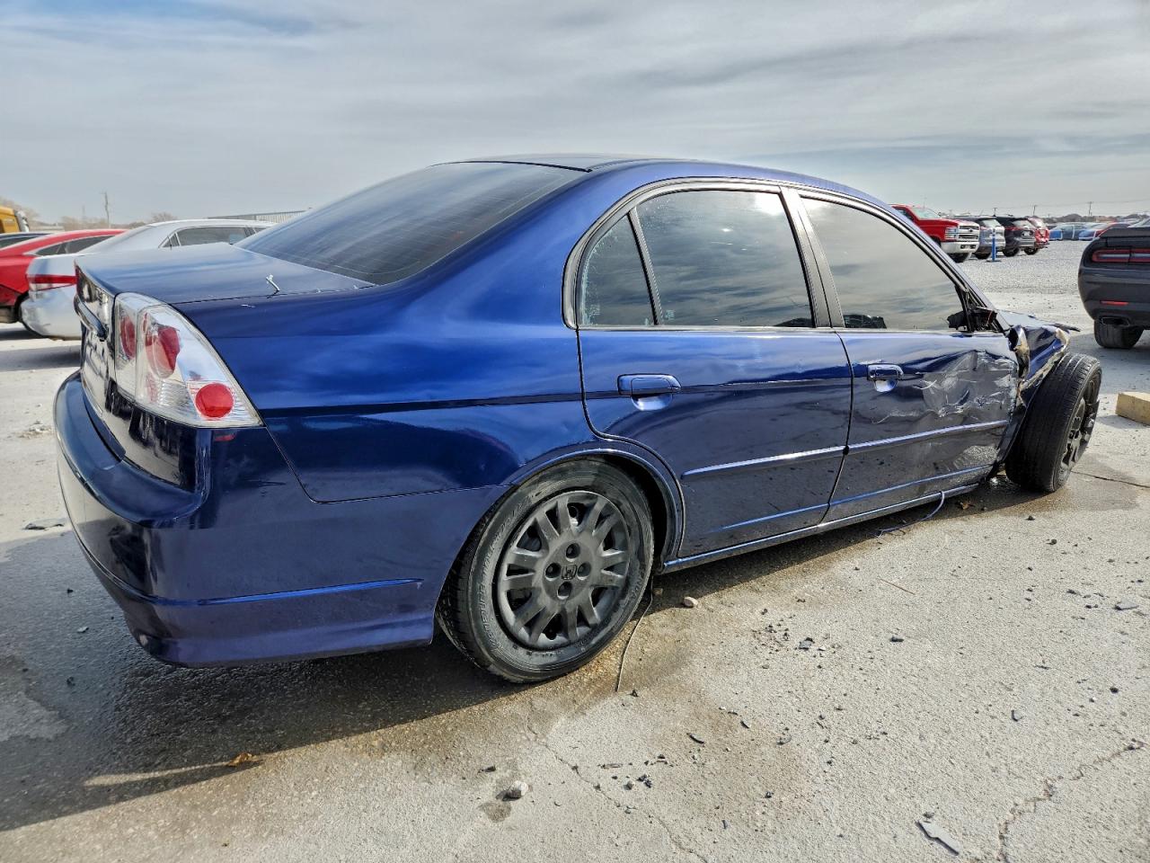2004 HONDA CIVIC LX photo 3