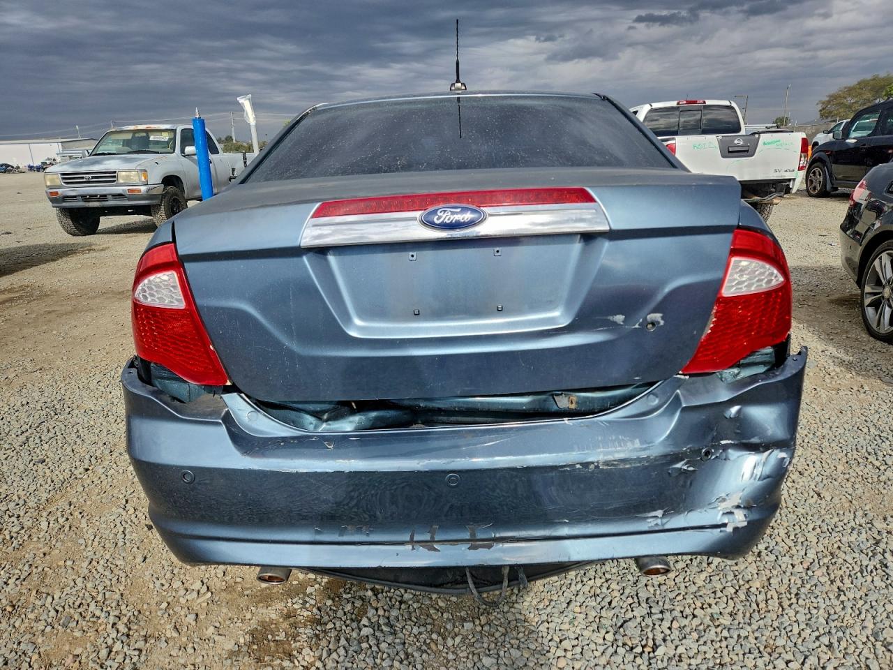 2012 FORD FUSION SE photo 6