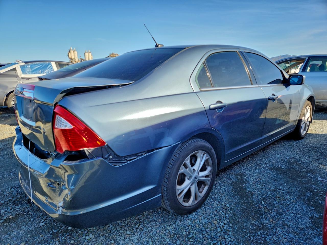 2012 FORD FUSION SE photo 3