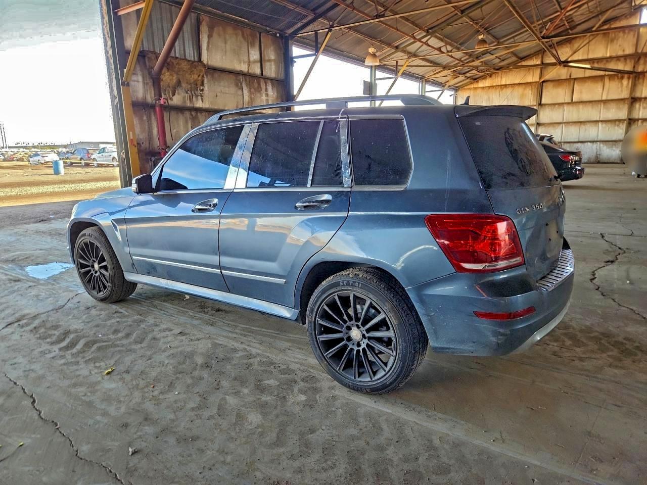 2014 MERCEDES-BENZ GLK 350 photo 2