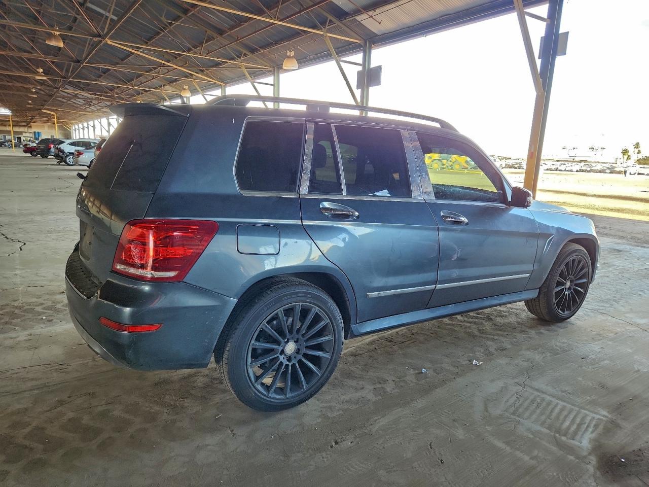 2014 MERCEDES-BENZ GLK 350 photo 3