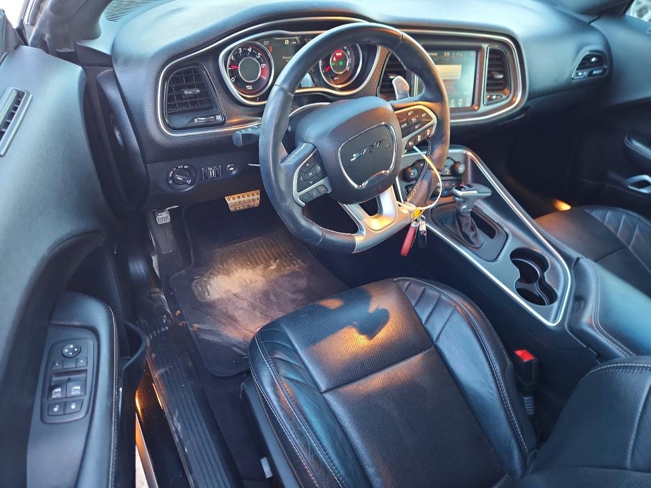 2016 DODGE CHALLENGER SRT 392 photo 22