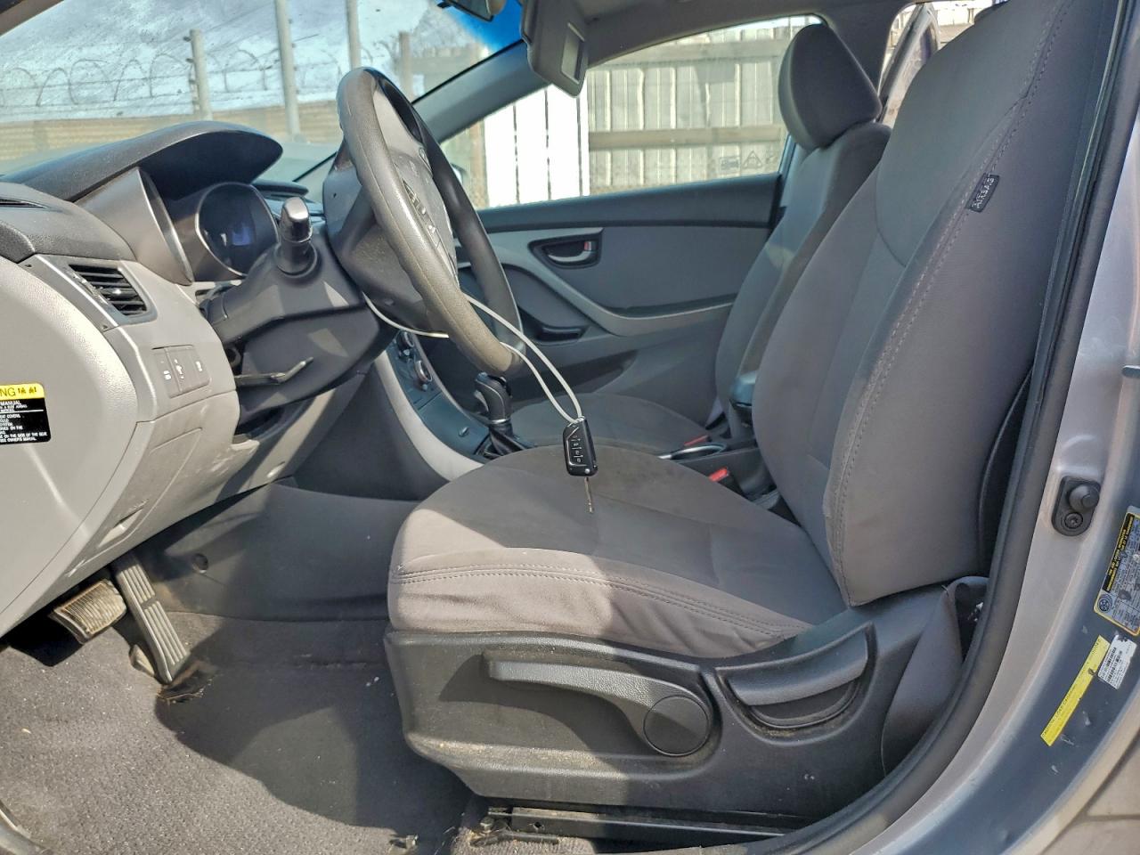 2015 HYUNDAI ELANTRA SE photo 7