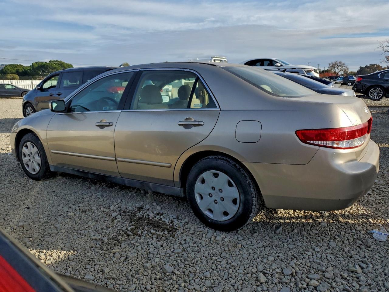 2003 HONDA ACCORD LX photo 2