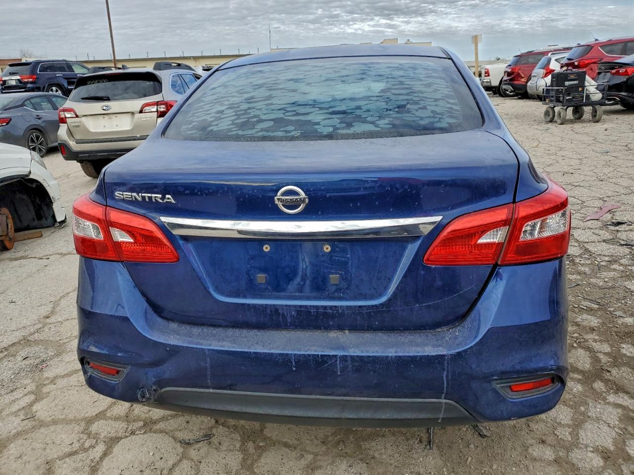 2016 NISSAN SENTRA S photo 11