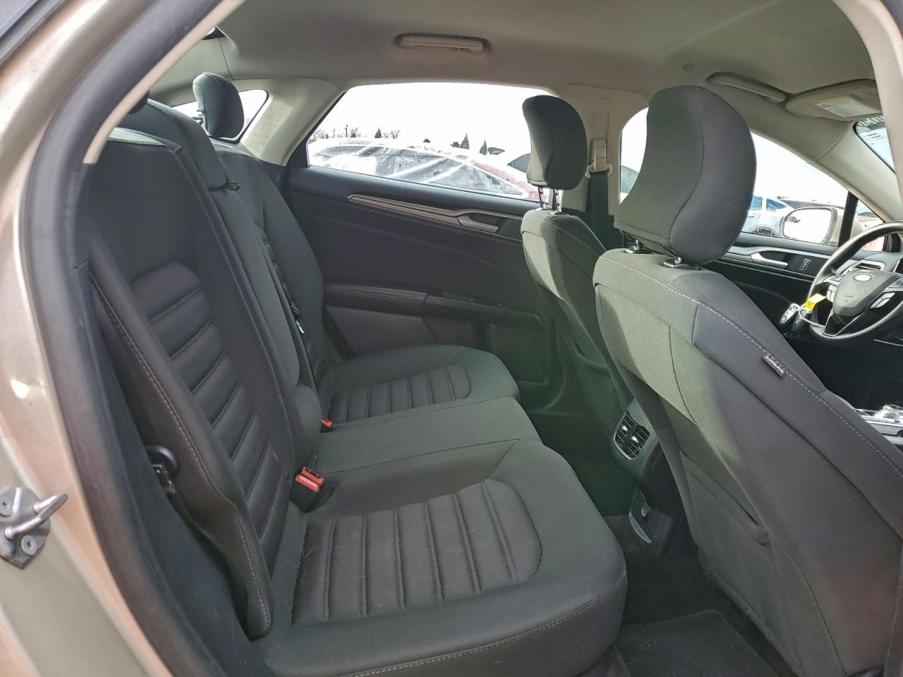2017 FORD FUSION SE HYBRID photo 19