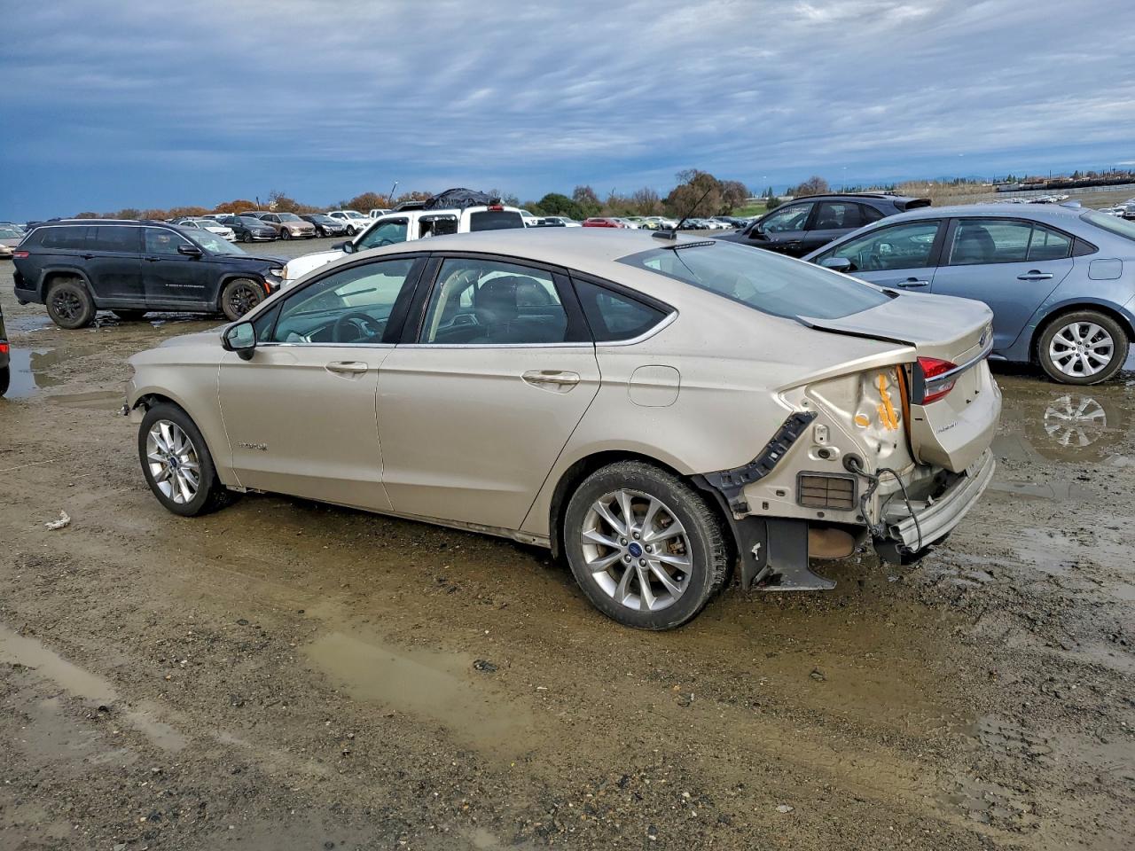 2017 FORD FUSION SE HYBRID photo 3