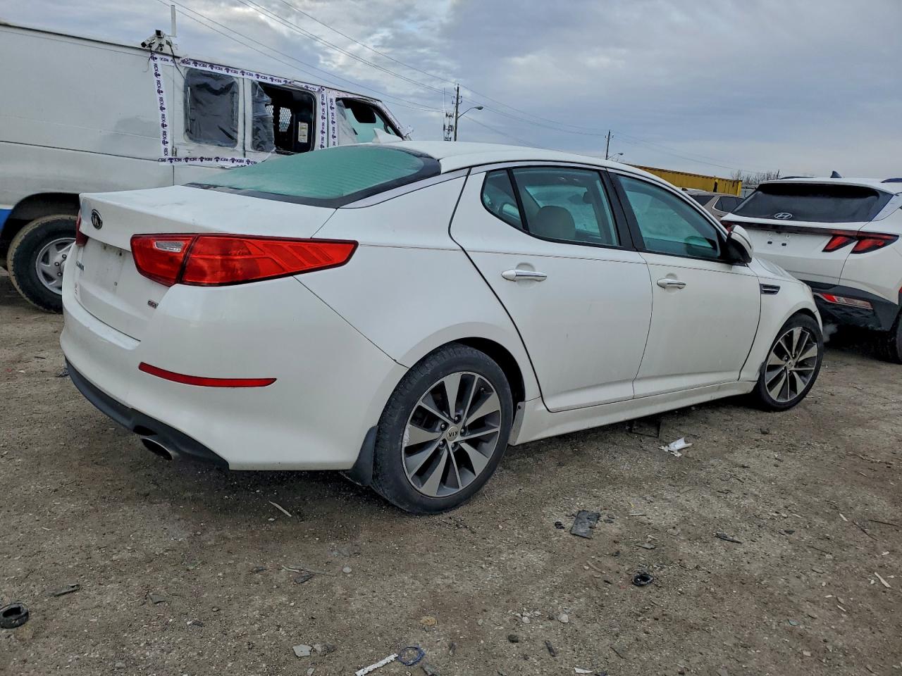 2014 KIA OPTIMA LX photo 3