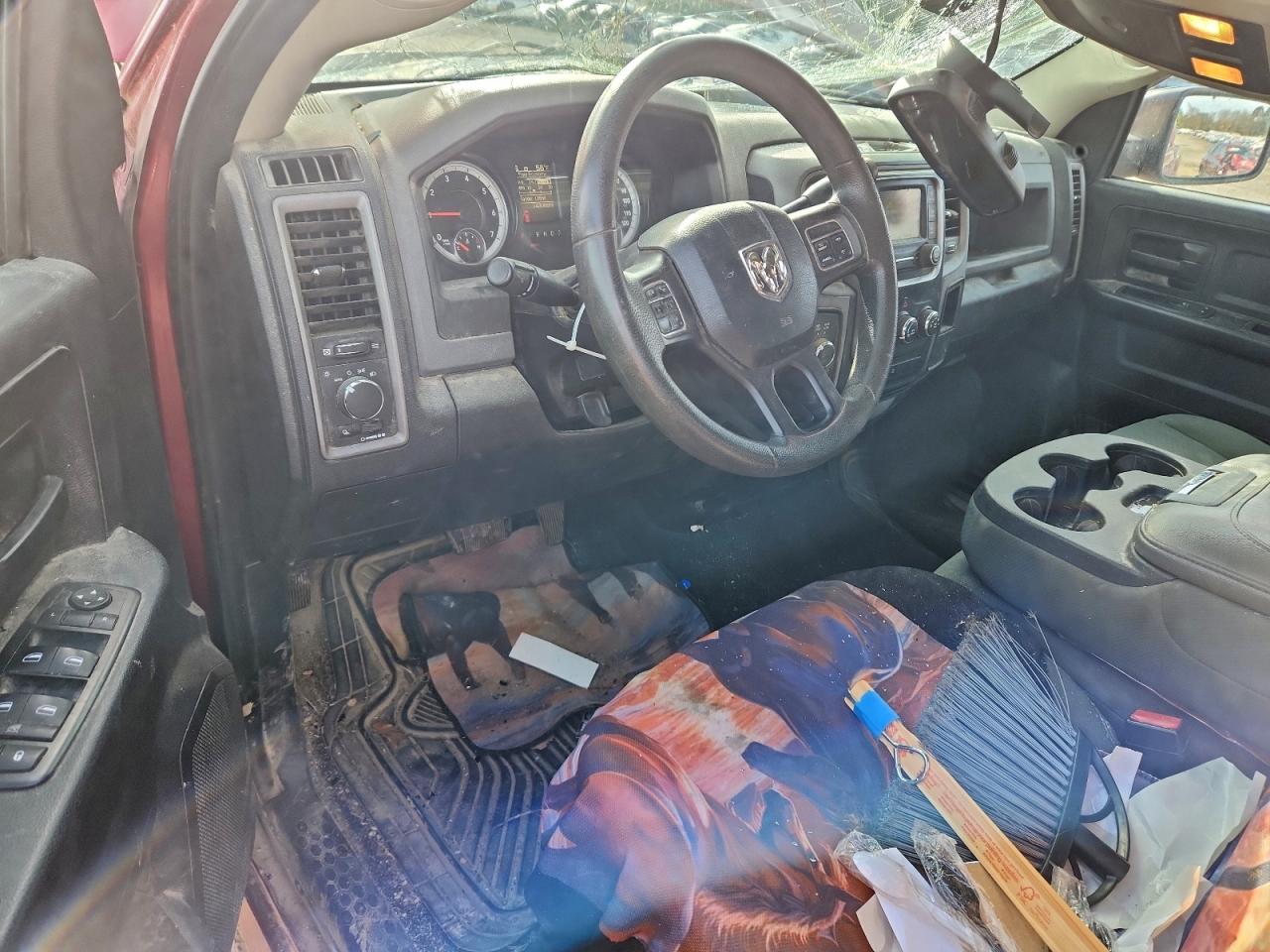 2015 RAM 1500 ST photo 8
