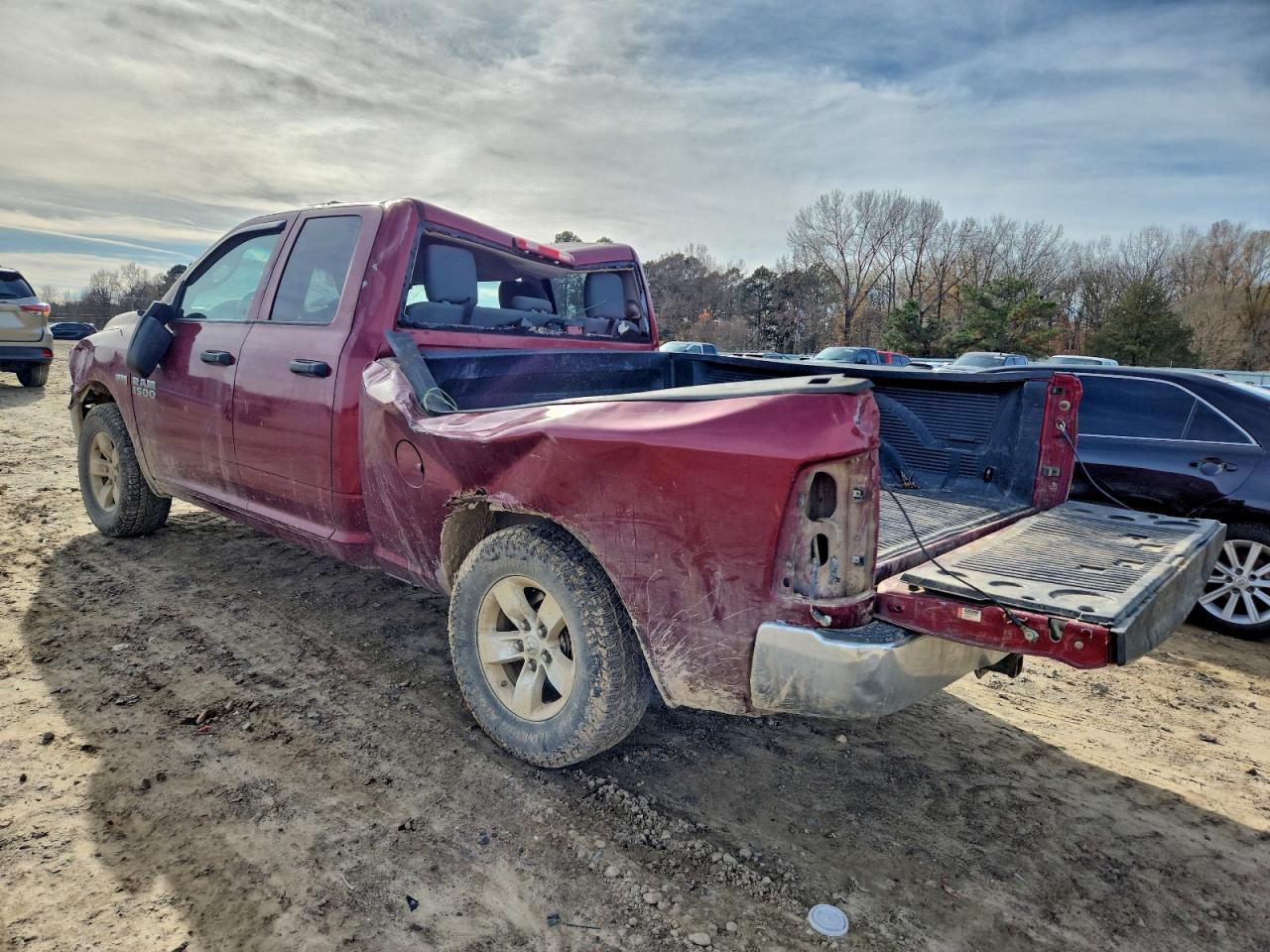 2015 RAM 1500 ST photo 2