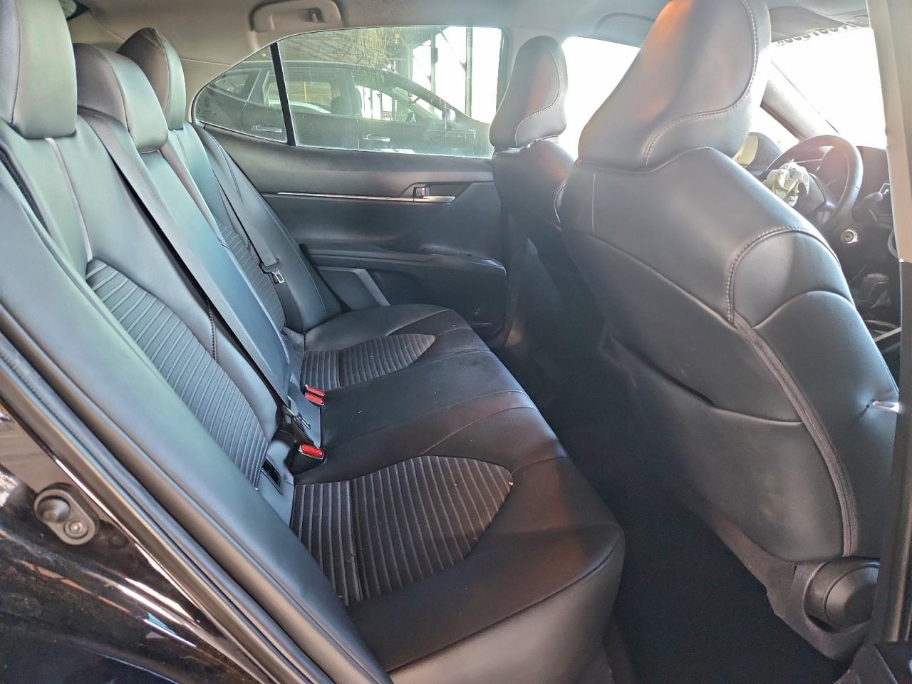 2022 TOYOTA CAMRY SE photo 10