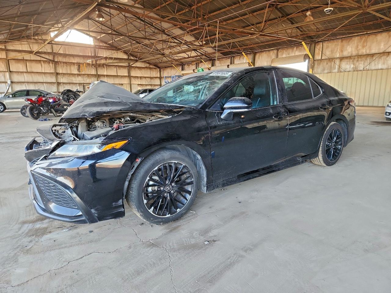 2022 TOYOTA CAMRY