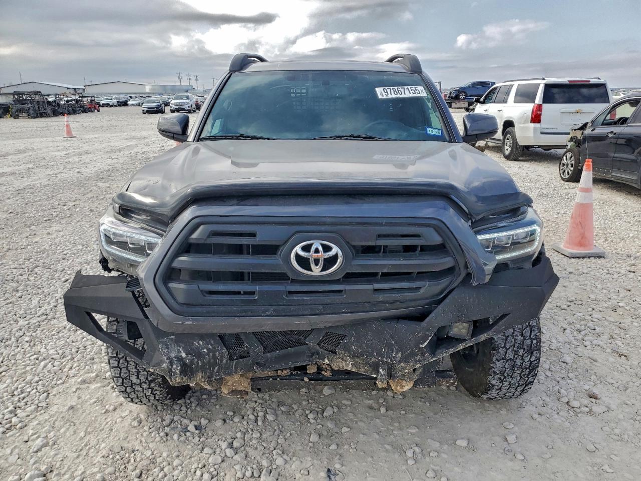 2017 TOYOTA TACOMA DOUBLE CAB photo 5