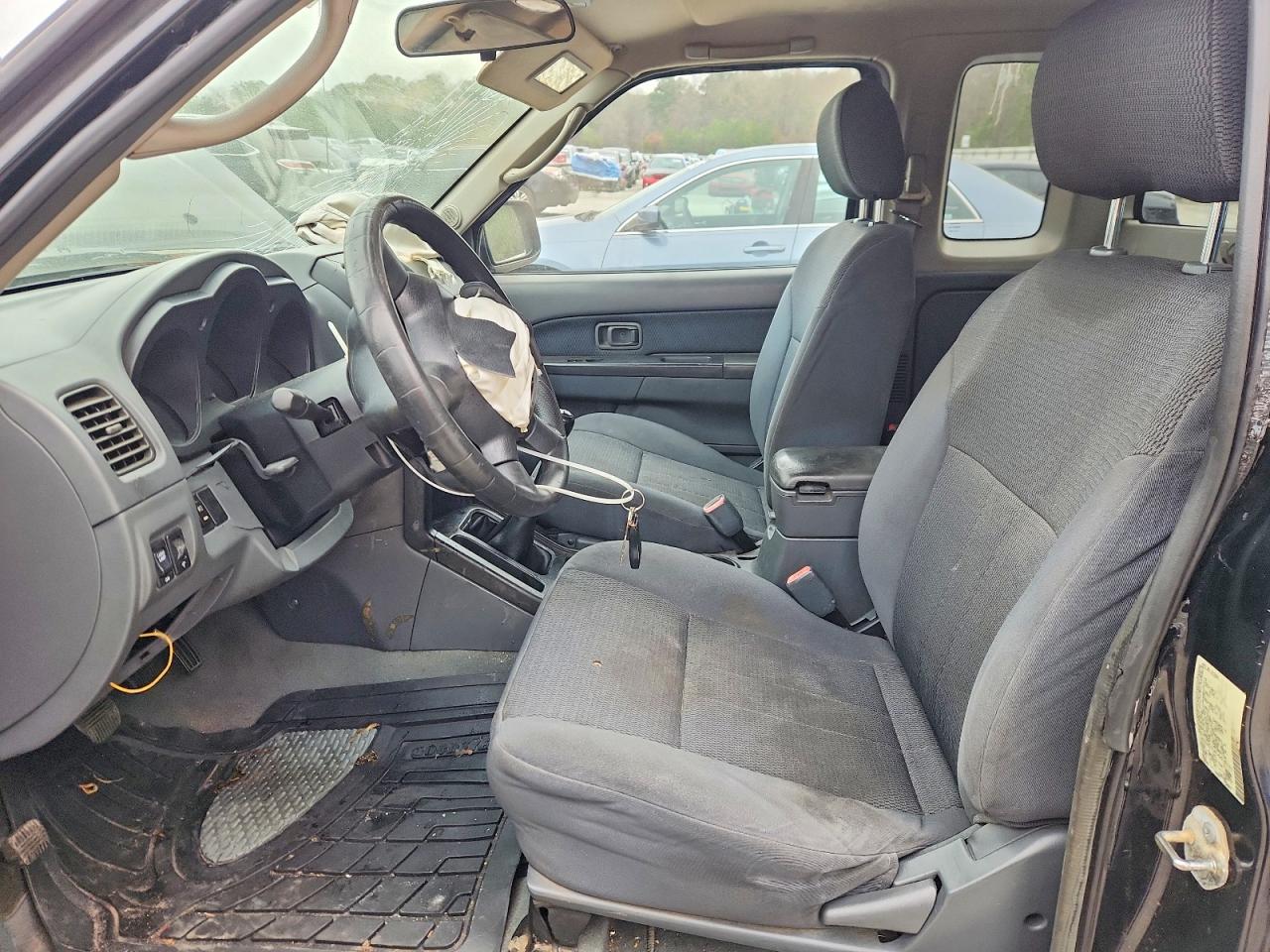 2004 NISSAN FRONTIER KING CAB XE photo 7