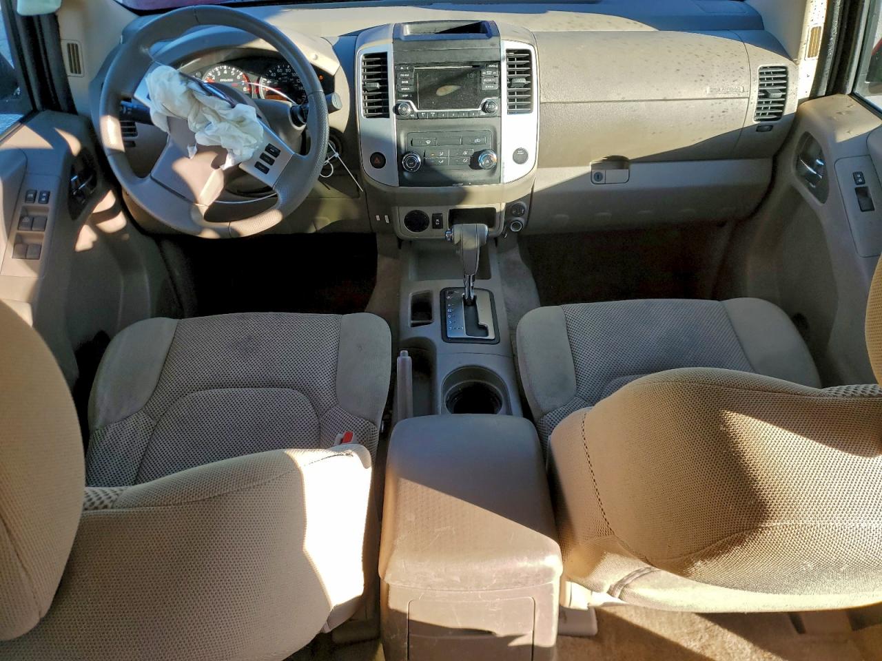 2018 NISSAN FRONTIER S photo 8
