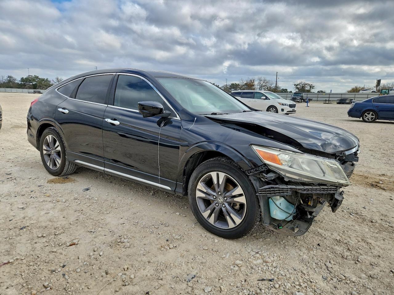 2013 HONDA CROSSTOUR EXL photo 4