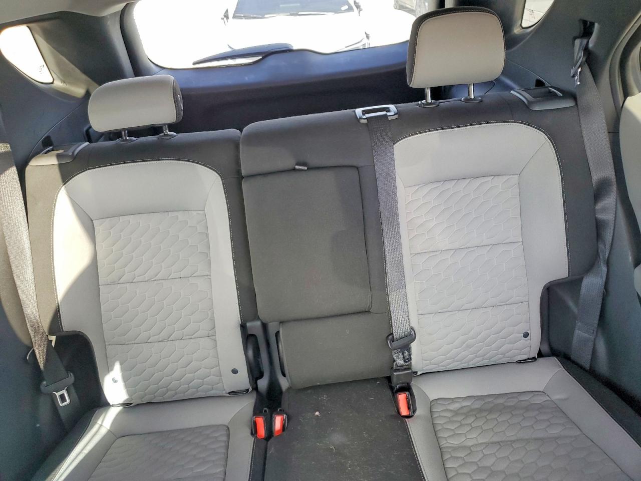 2020 CHEVROLET EQUINOX LT photo 10