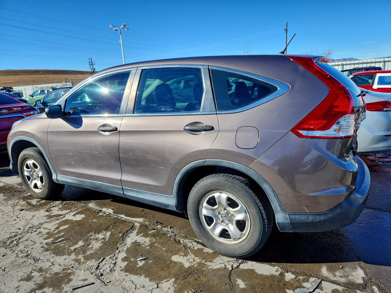 2014 HONDA CR-V LX photo 2