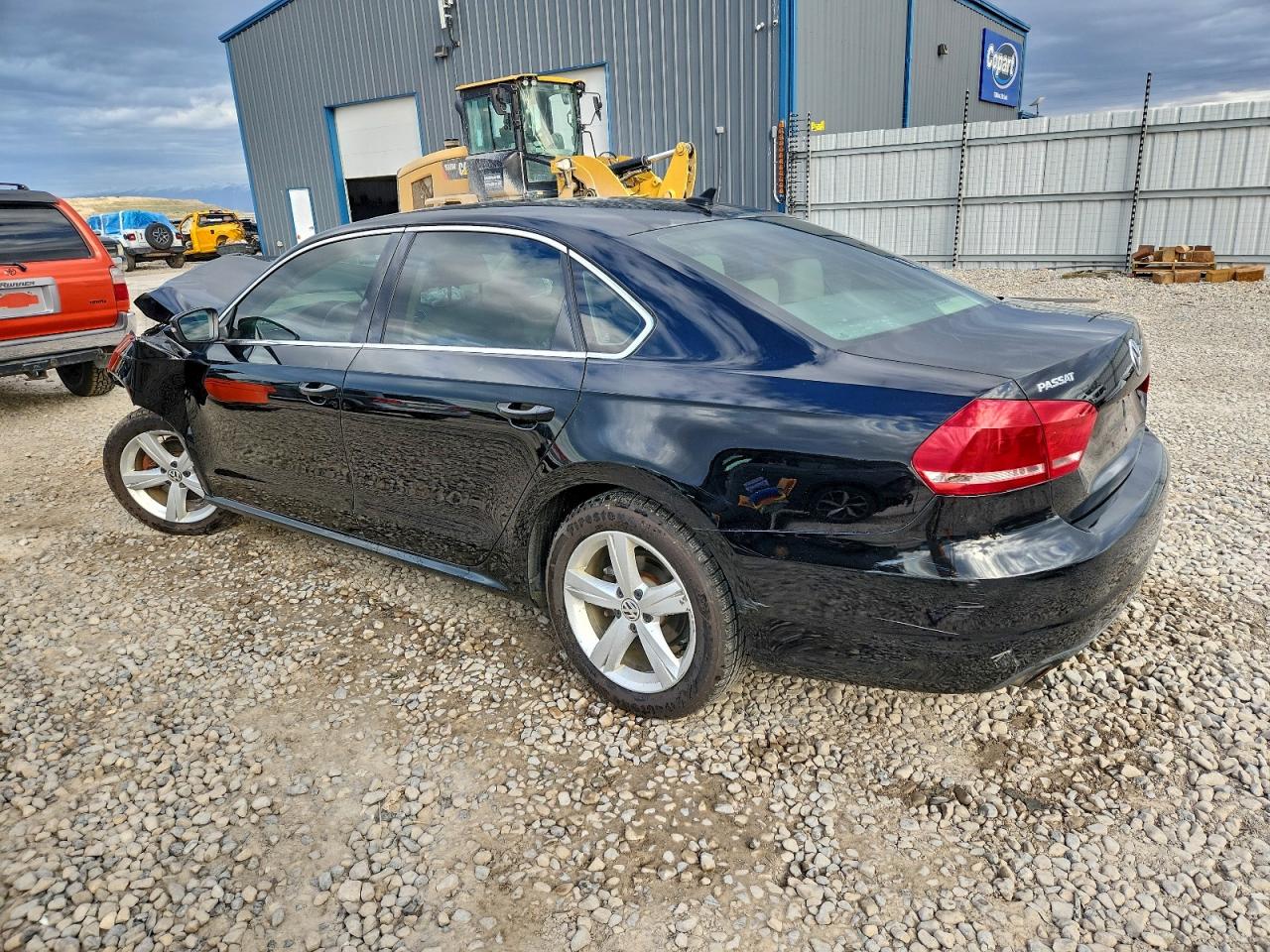 2014 VOLKSWAGEN PASSAT SE photo 2