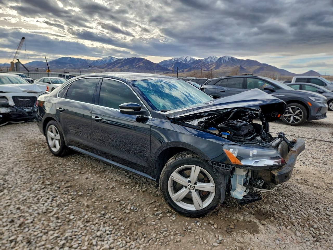 2014 VOLKSWAGEN PASSAT SE photo 4