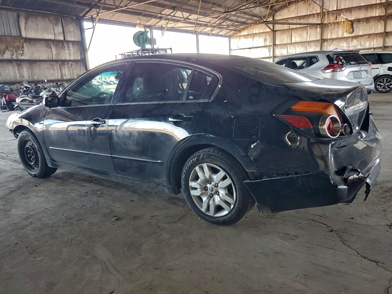 2011 NISSAN ALTIMA BASE photo 2