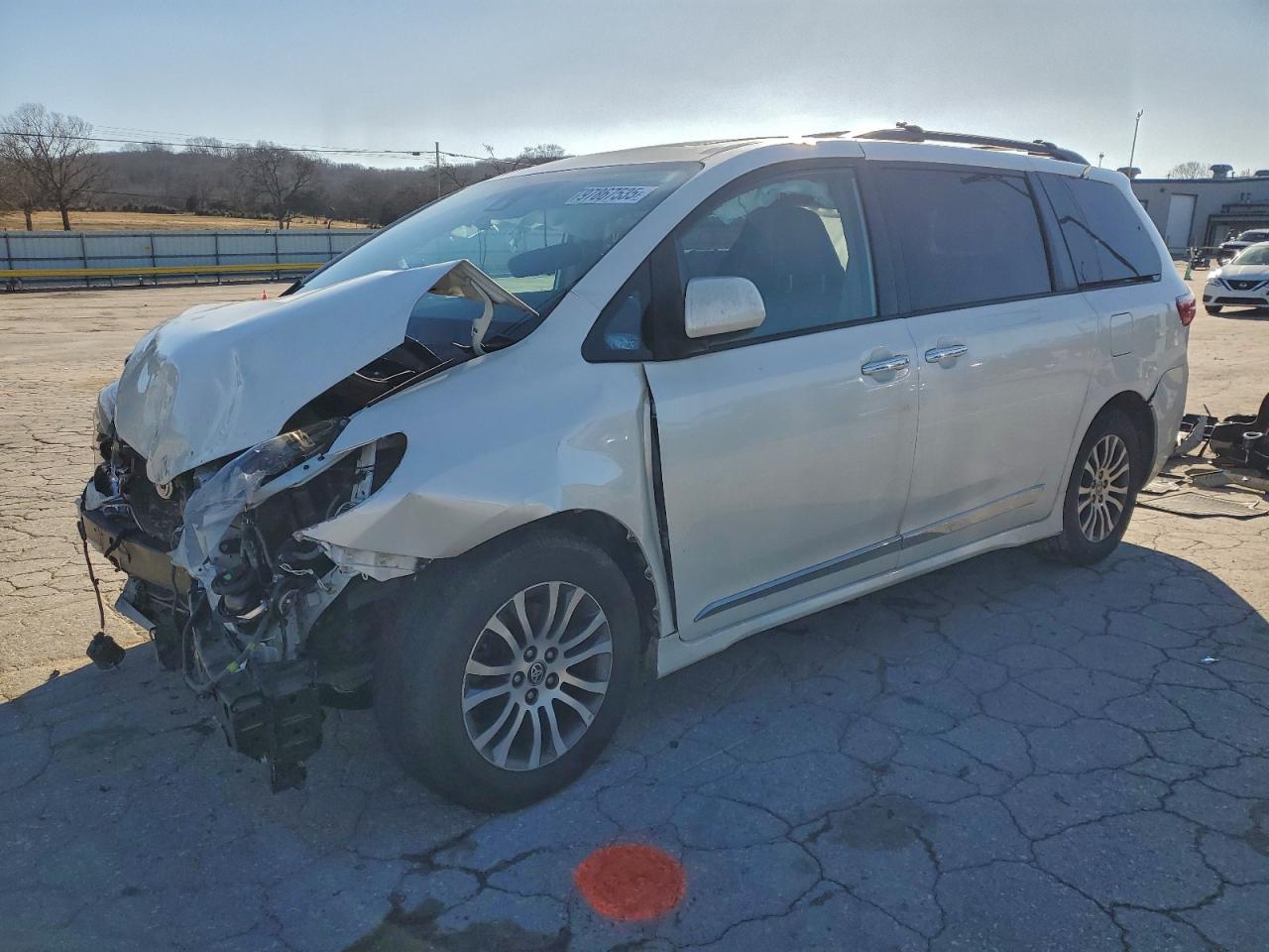 2020 TOYOTA SIENNA
