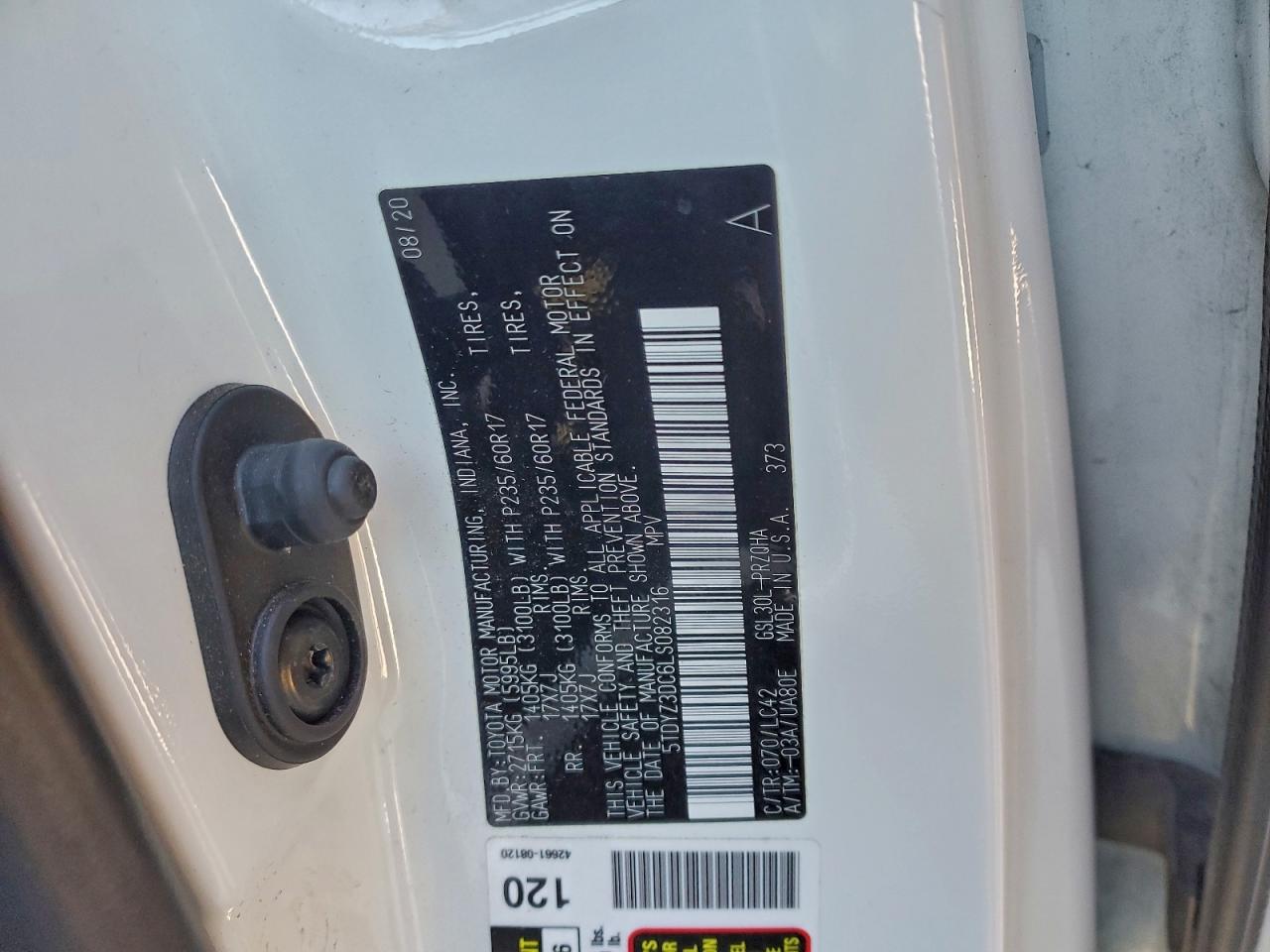 2020 TOYOTA SIENNA XLE photo 13
