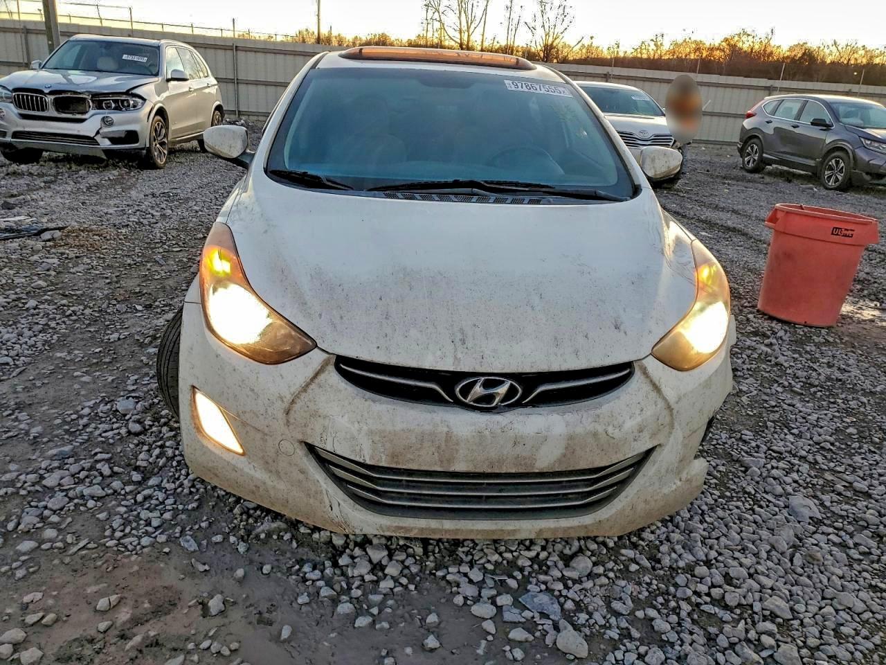 2013 HYUNDAI ELANTRA GLS photo 5
