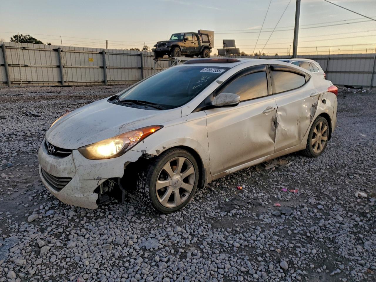 2013 HYUNDAI ELANTRA