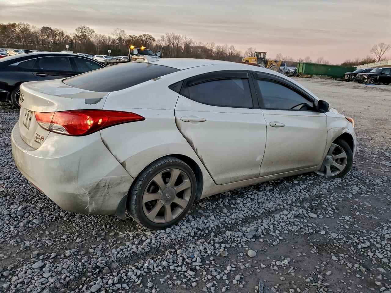 2013 HYUNDAI ELANTRA GLS photo 3