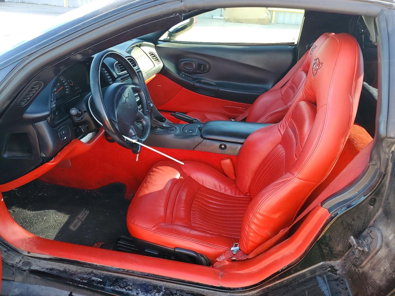 2001 CHEVROLET CORVETTE photo 7
