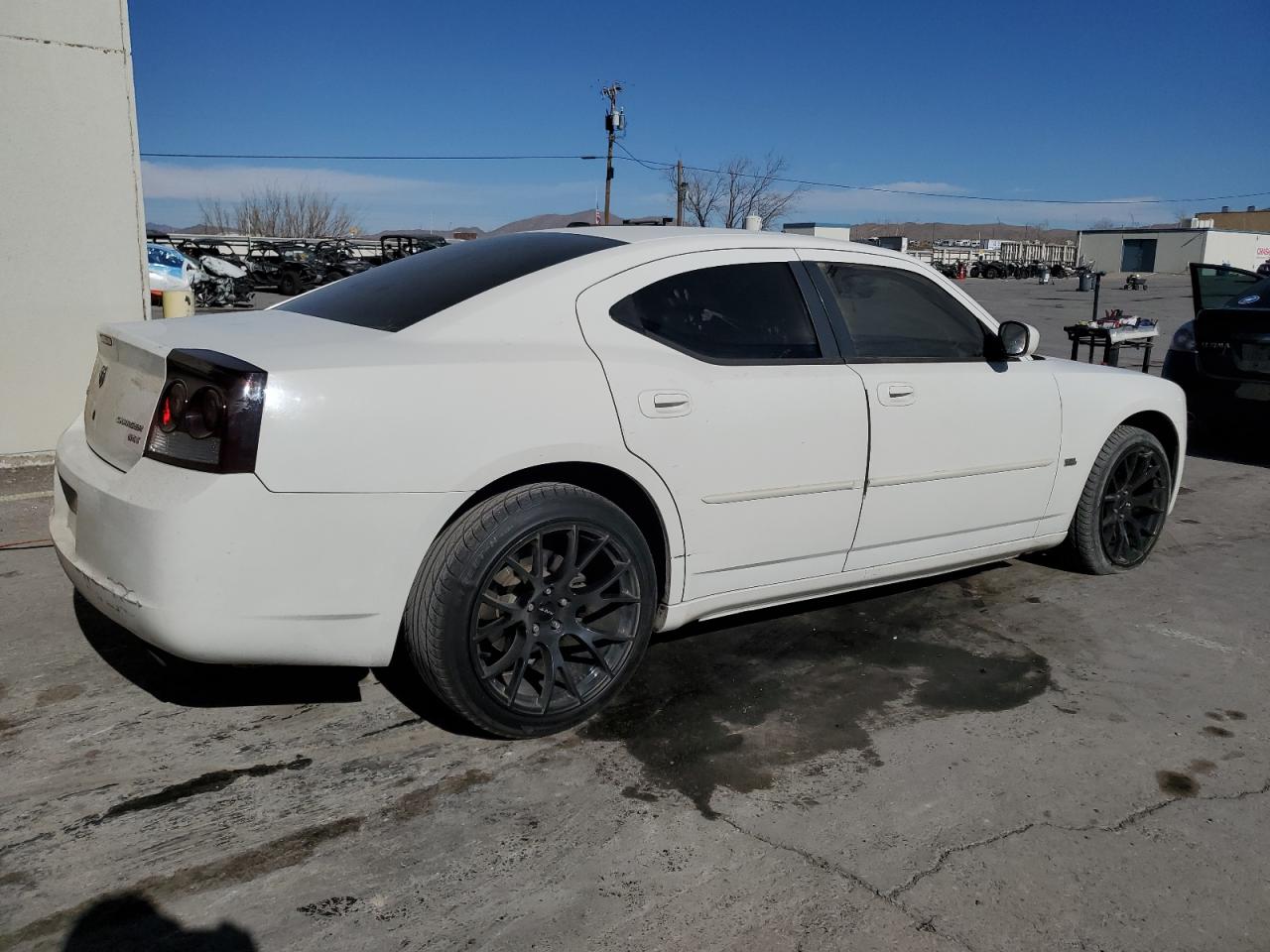 2010 DODGE CHARGER SXT photo 3