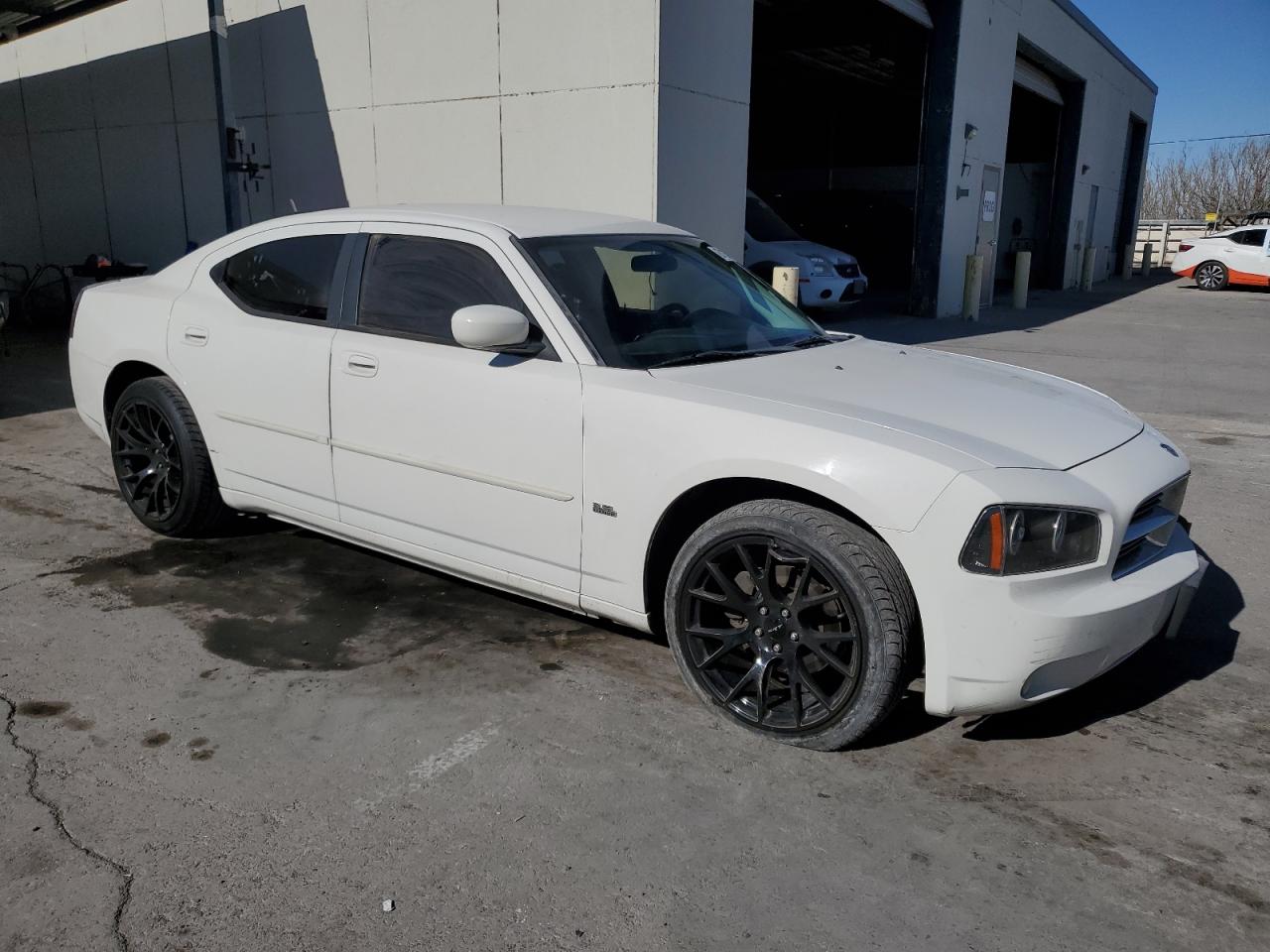 2010 DODGE CHARGER SXT photo 4