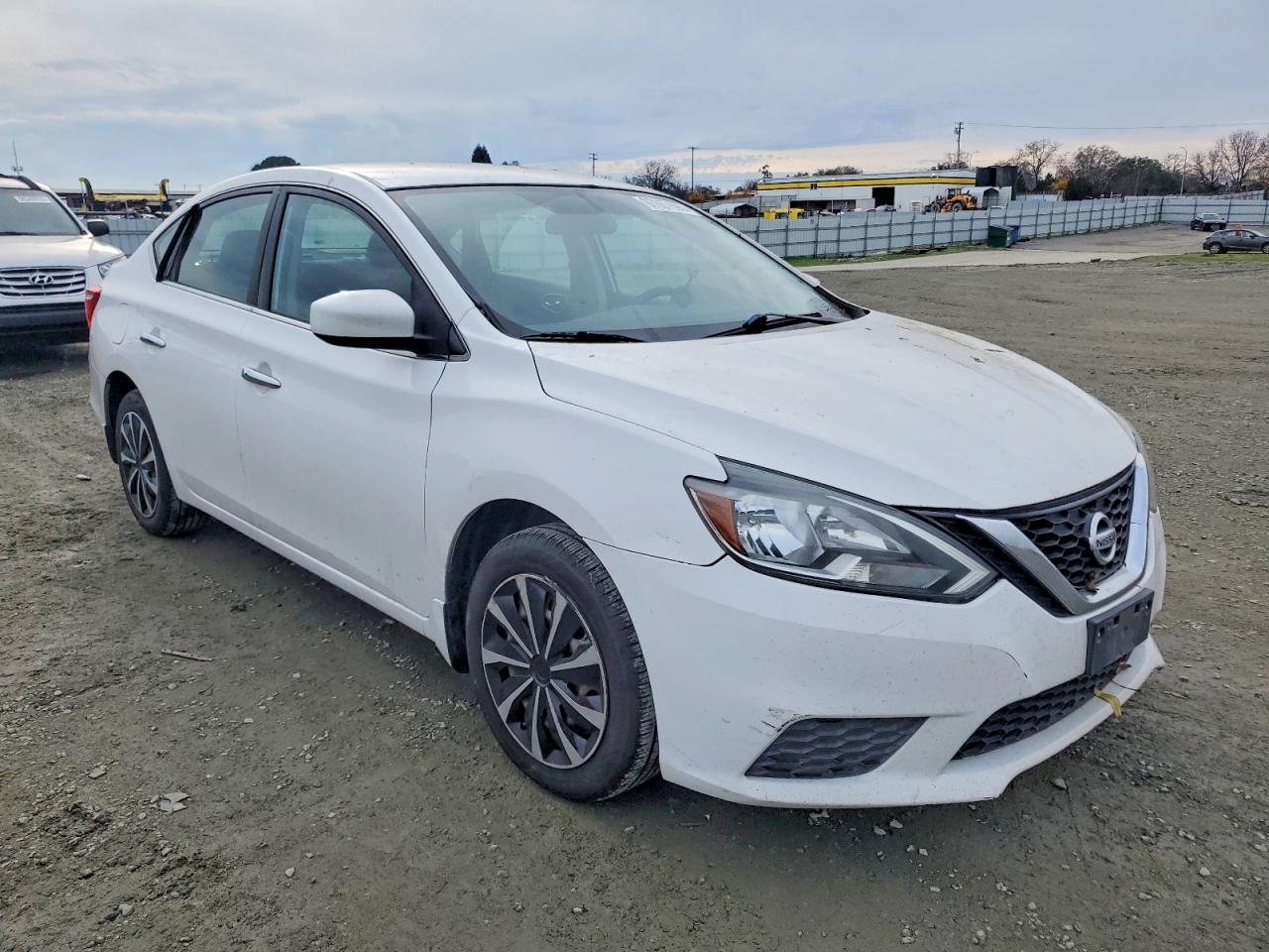 2016 NISSAN SENTRA S photo 4