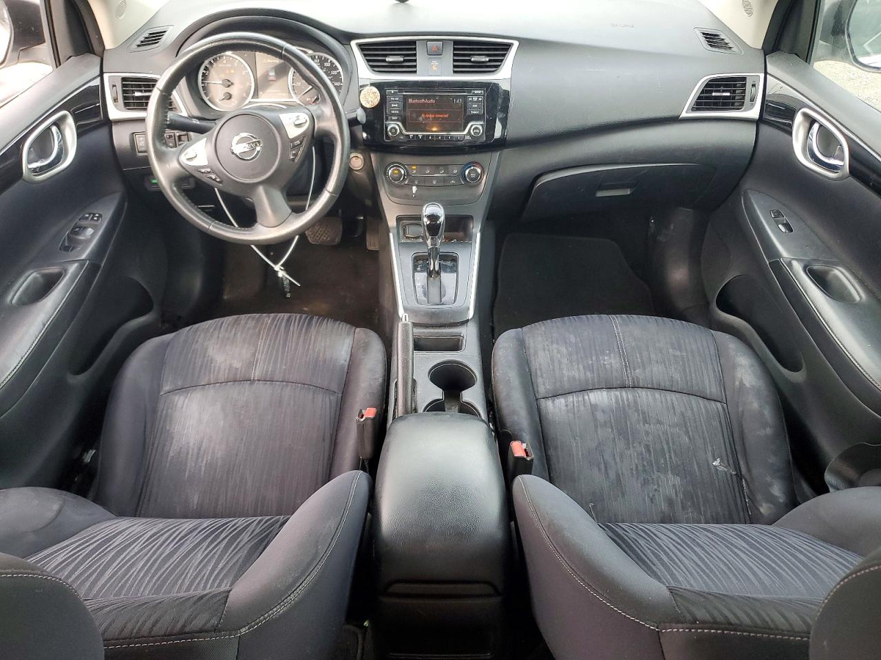 2016 NISSAN SENTRA S photo 8