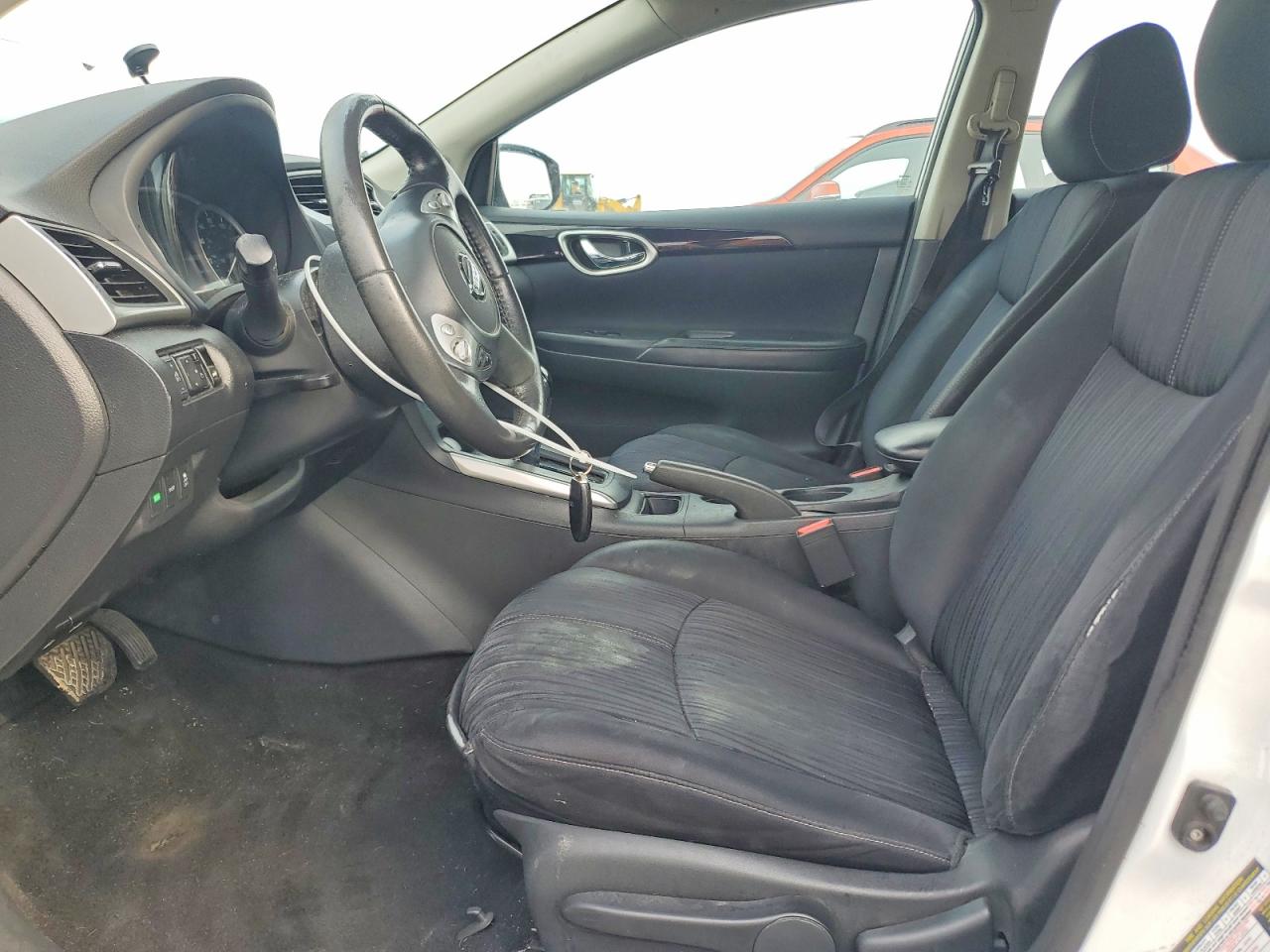 2016 NISSAN SENTRA S photo 7