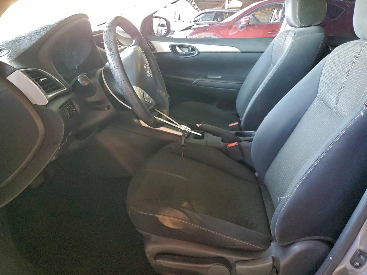 2016 NISSAN SENTRA S photo 13