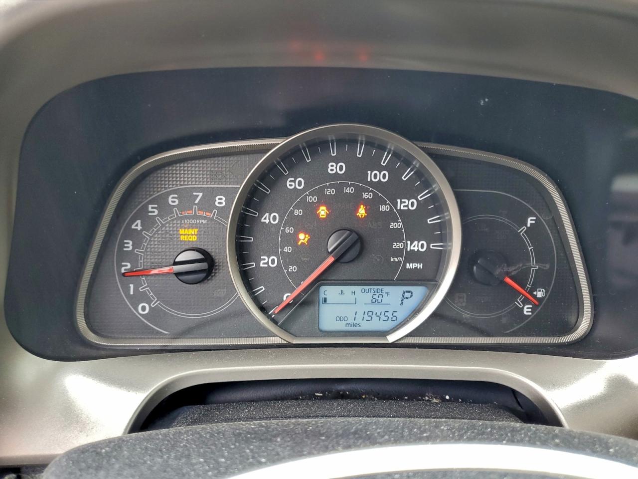 2013 TOYOTA RAV4 XLE photo 9